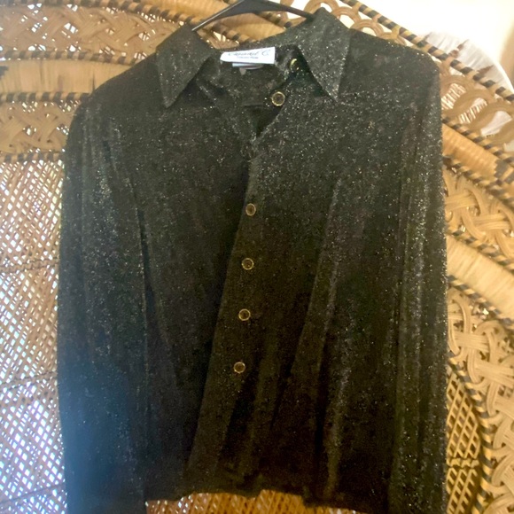 Vintage black & gold sparkle shirt. . - Picture 5 of 7
